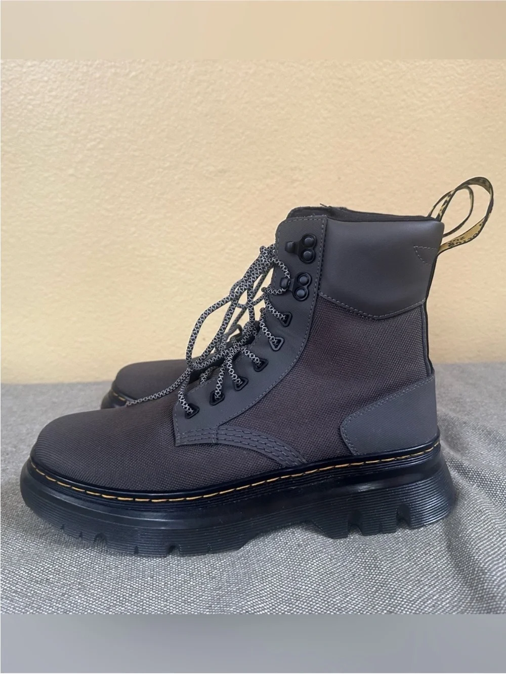 Dr. Martens 